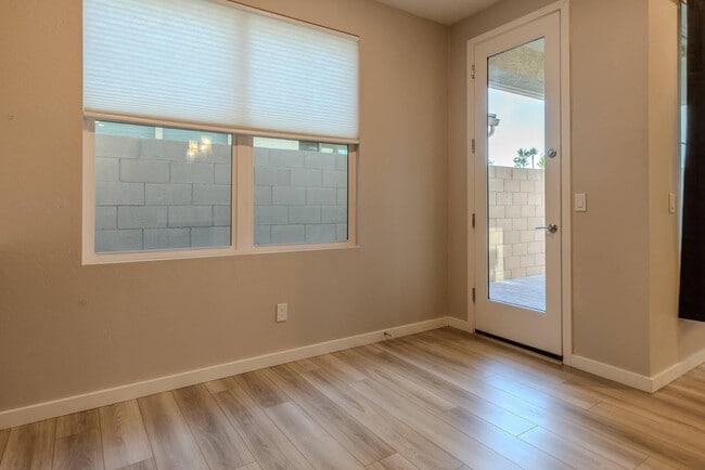 Building Photo - 1111 W. Diamondback Dr.