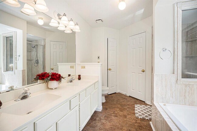 Building Photo - 14531 Sun Harbor Dr