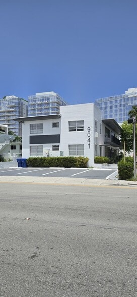 Front Structure - 9041 Harding Ave