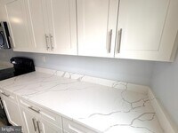 Building Photo - 306 Paddock Dr