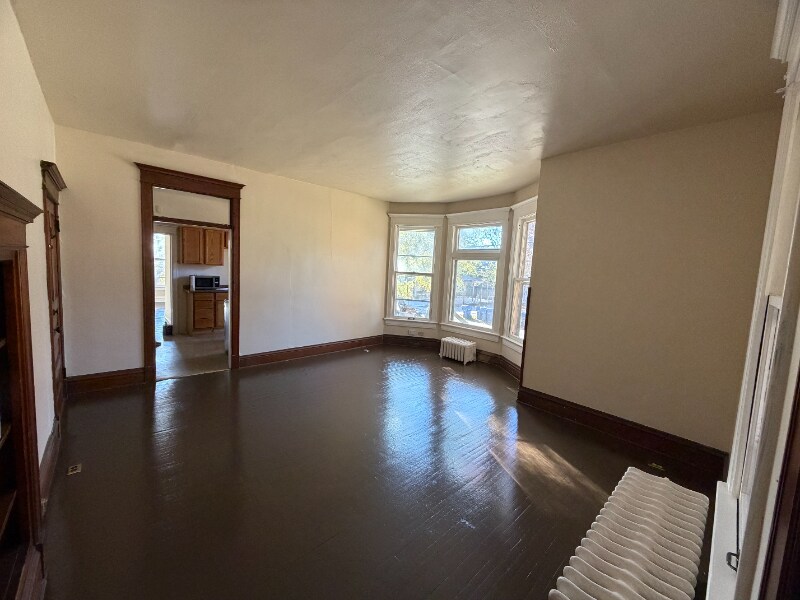 Building Photo - 336 College Ave