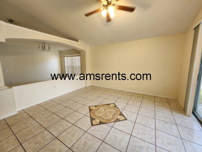 Building Photo - Pool House in Remington Pointe