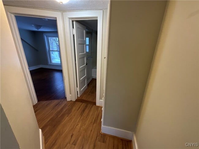 Building Photo - 127 Winslow St