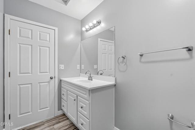 Building Photo - 421 E Colden Ave
