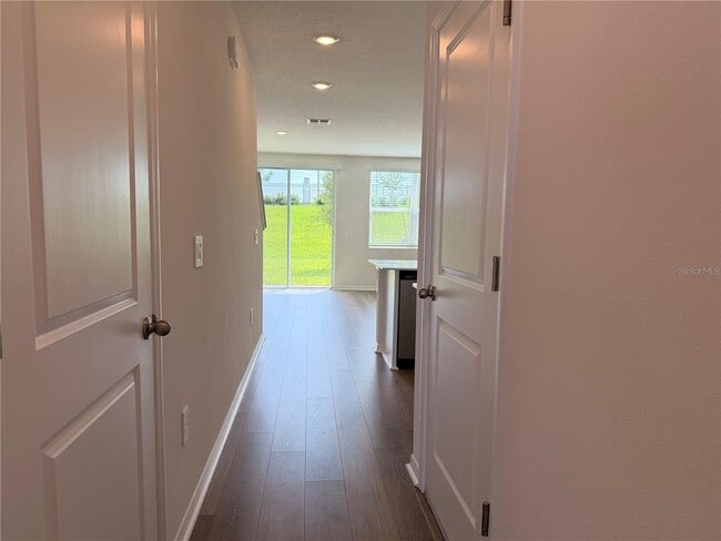 Building Photo - 709 Spartina St
