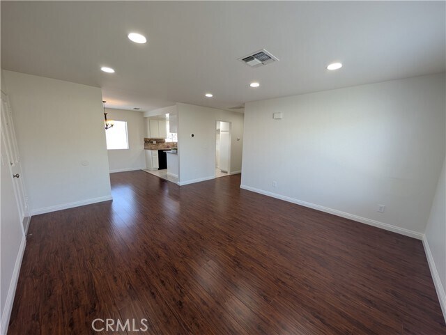 Building Photo - 529 E Colorado Blvd