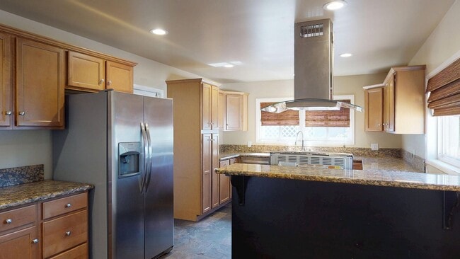 Building Photo - Spacious 5-Bedroom Home Near San Diego State University