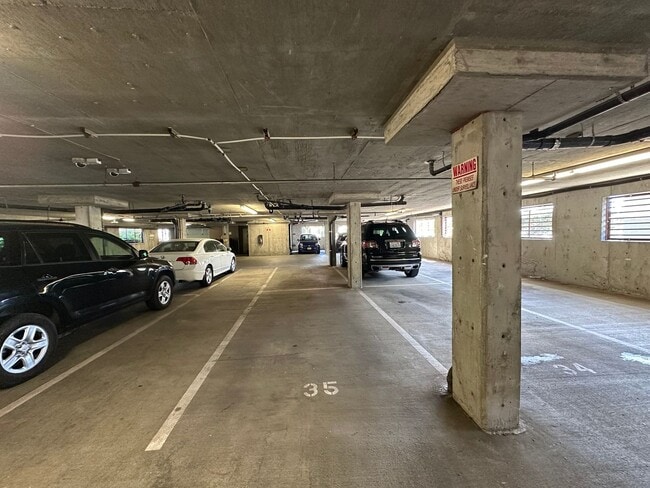 Building Photo - 2Bd/2Ba Seattle Condo