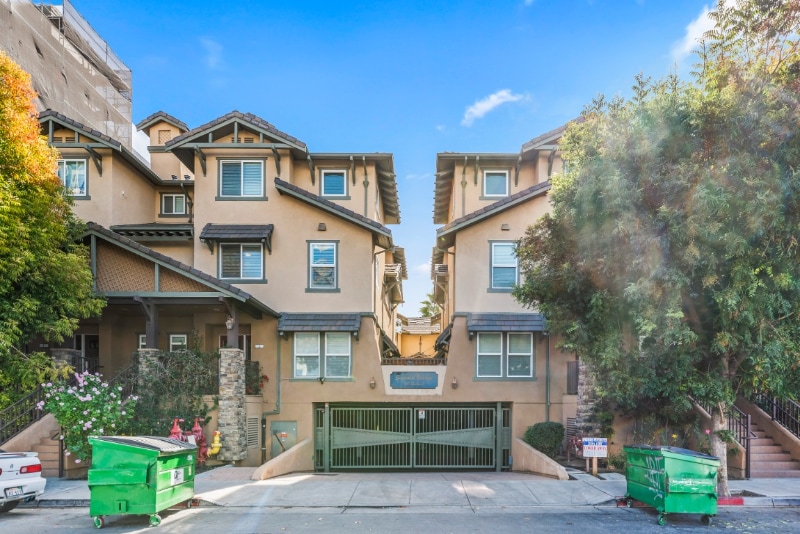 Building Photo - 108 Balbach St