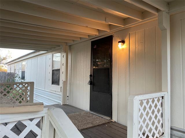 Building Photo - 102 Mendy Ln