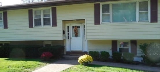 Building Photo - 31 Pinecrest Ave