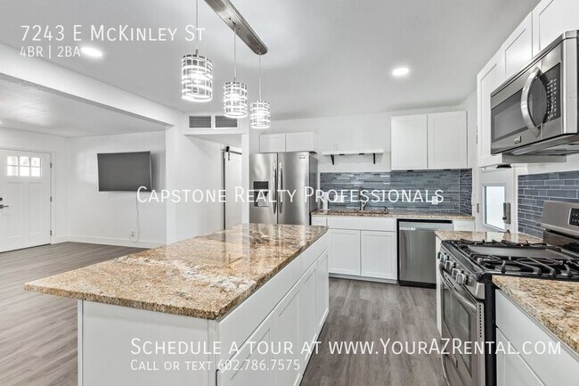 Building Photo - 7243 E McKinley St
