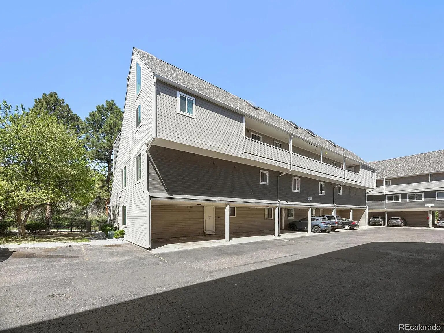 Building Photo - 5250 S Huron Way