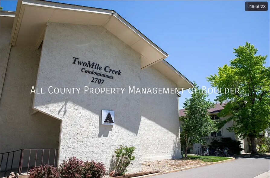 Building Photo - 2707 Valmont Rd
