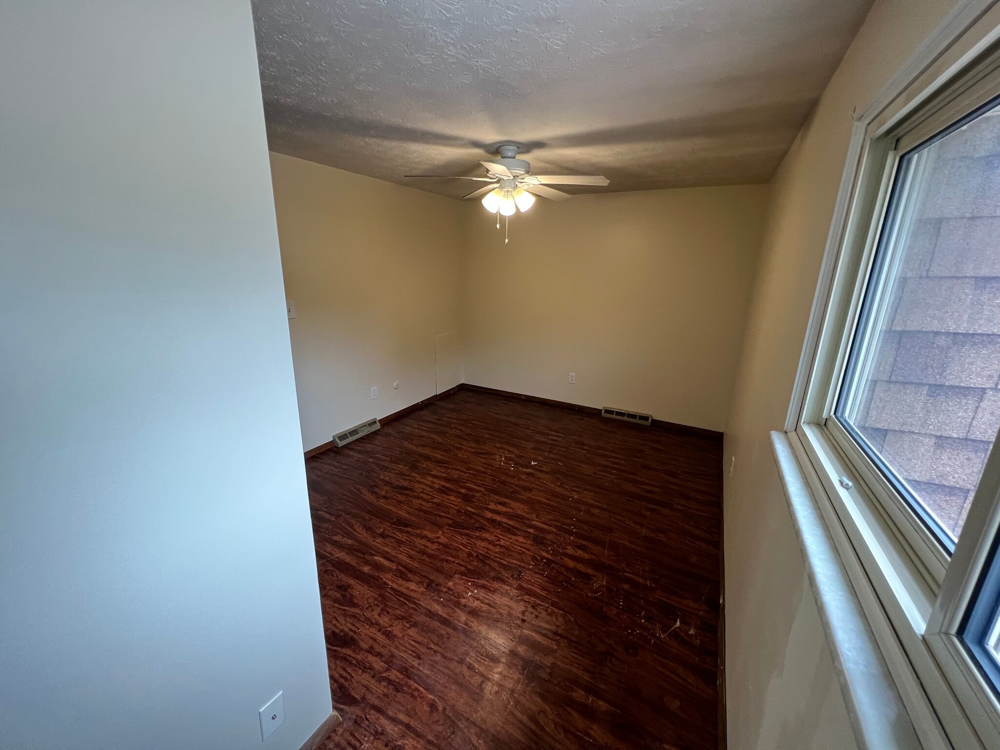 Building Photo - 5215 Cline Rd