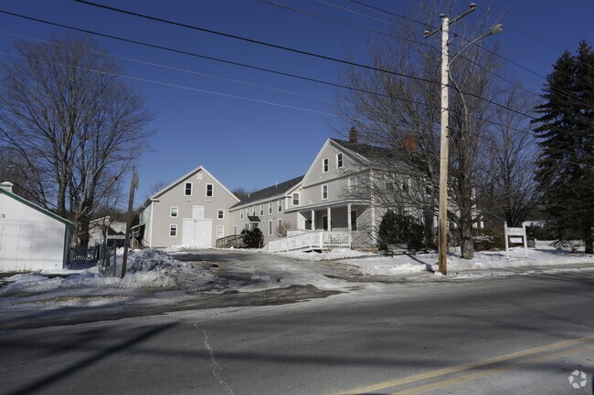 Building Photo - Grant House