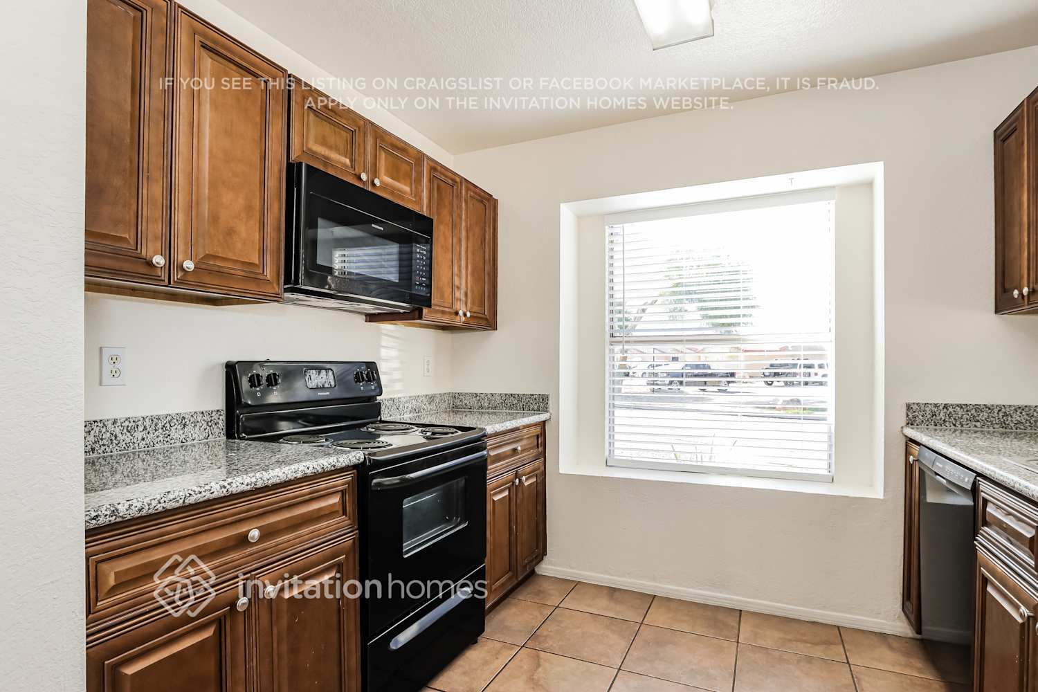 Building Photo - 4545 N 67th Ave