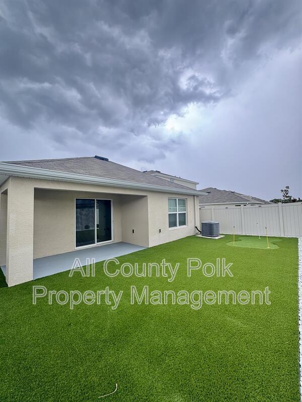 Building Photo - 12176 Water Ash Pl
