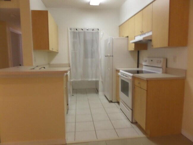 Building Photo - 10294 Fox Trail Rd S