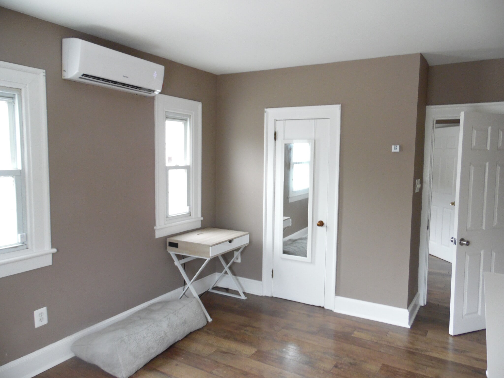 Building Photo - 419 W White Horse Pike