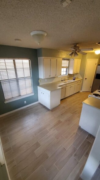 Building Photo - 4610 Neely Ave