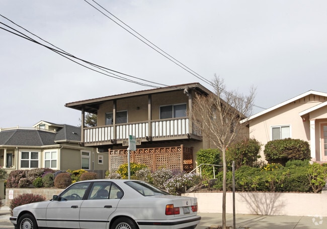Building Photo - Ferrante Apartments