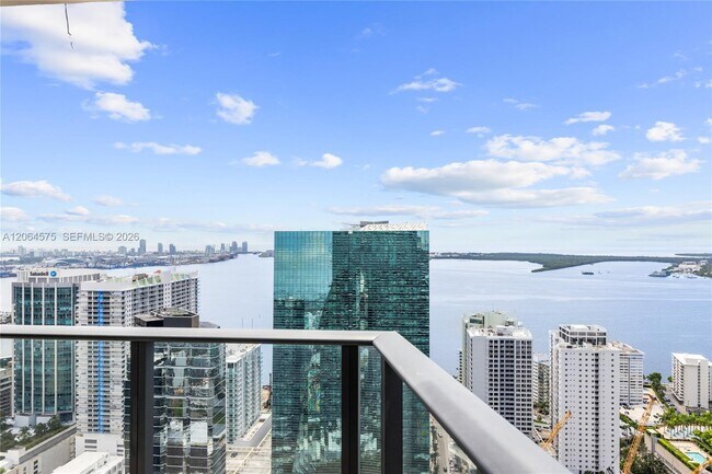 Building Photo - 1300 S Miami Ave