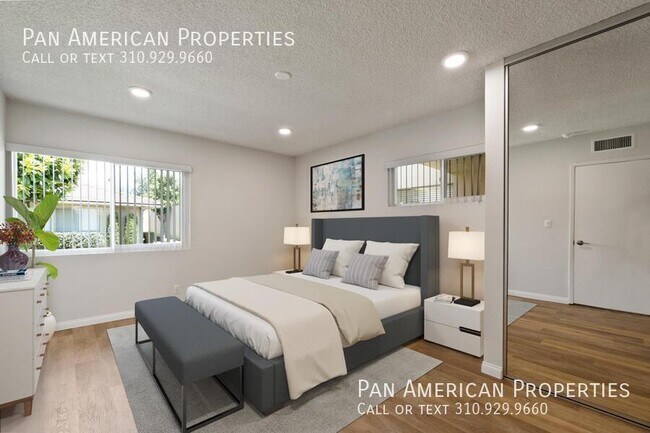 Building Photo - 450 Vista Dr