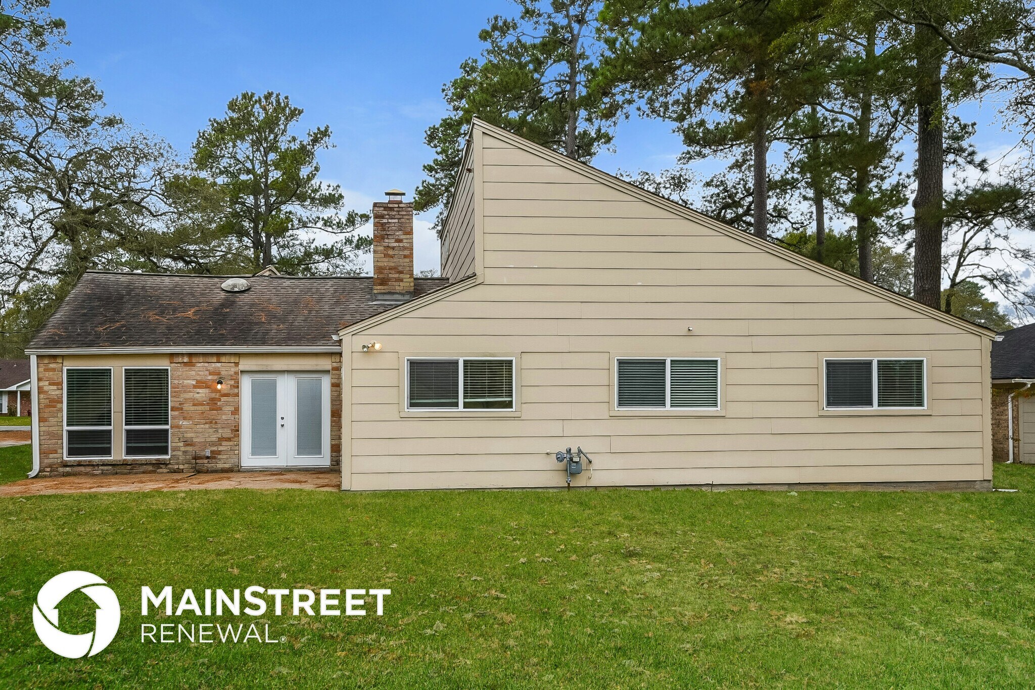 Building Photo - 1602 Chestnut Ridge Rd