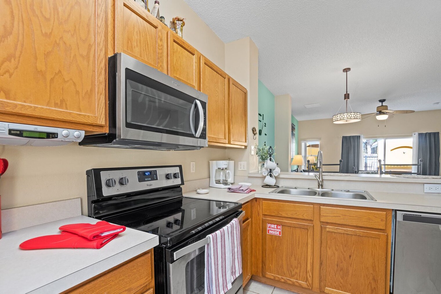 Building Photo - 127 Pompano Beach Dr