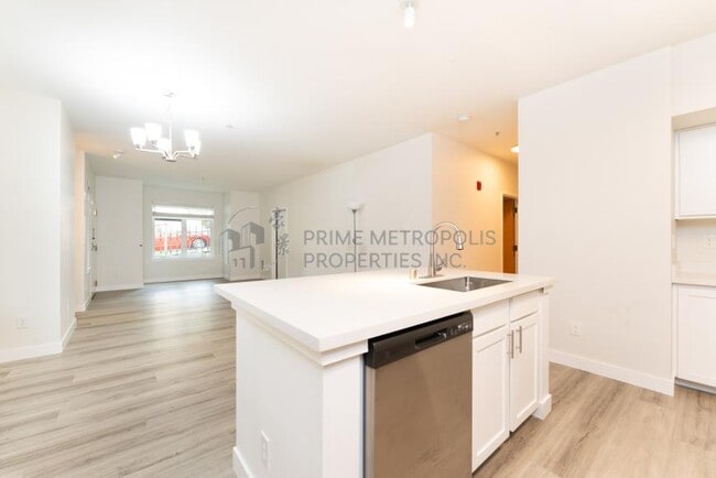 Building Photo - 2 bedroom in Seattle WA 98122