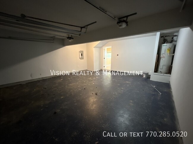 Building Photo - 4694 Glider Cir