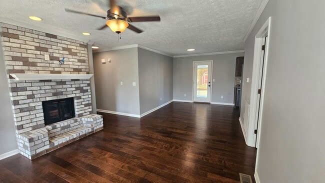 Building Photo - Hendersonville TN 3 bed 2 bath house