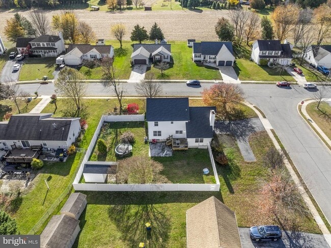 Building Photo - 938 Tamara Dr