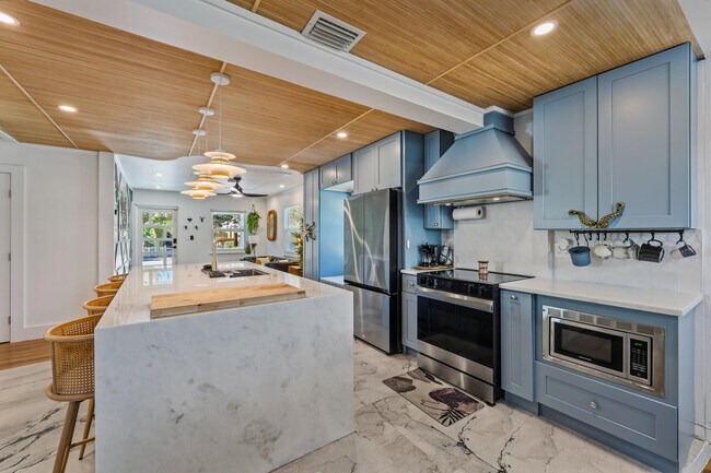 Building Photo - 1616 N N St