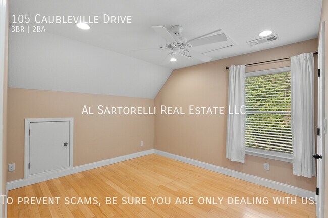 Building Photo - 105 Caubleville Dr