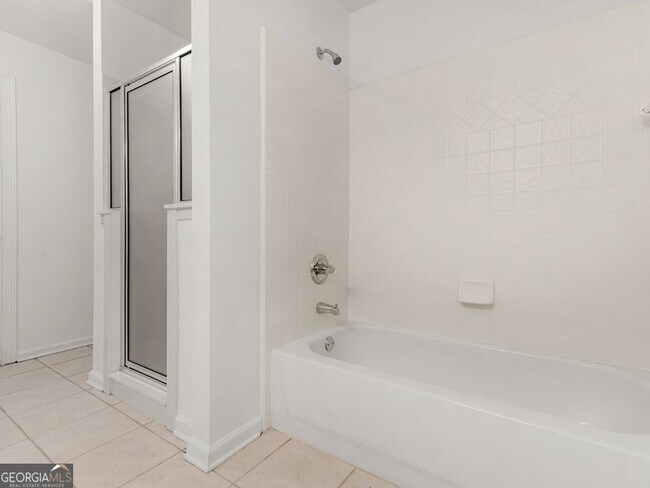 Building Photo - 5074 Healey Dr
