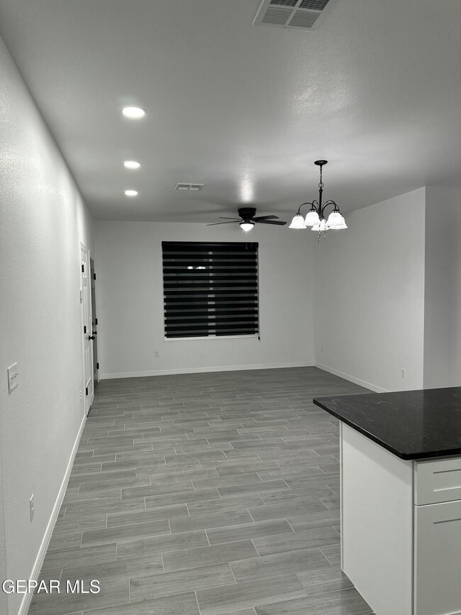 Building Photo - 12742 Acevedo Dr