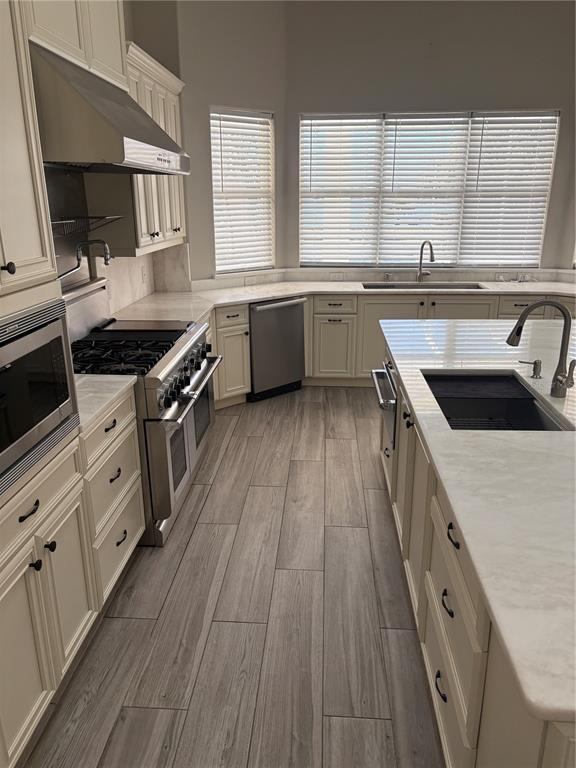 Building Photo - 3265 Hidden Lake Dr