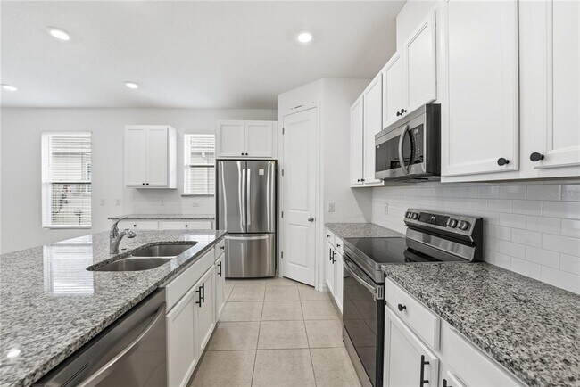 Building Photo - 6550 Barnstorm Wy