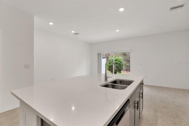 Building Photo - 2191 Hallier Cv