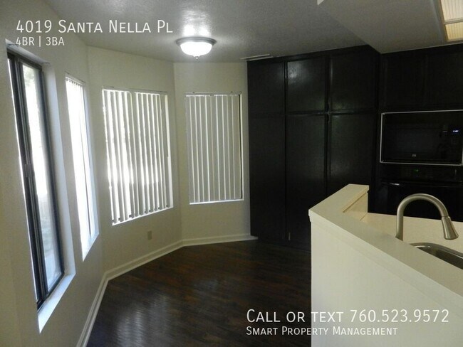 Building Photo - 4019 Santa Nella Pl