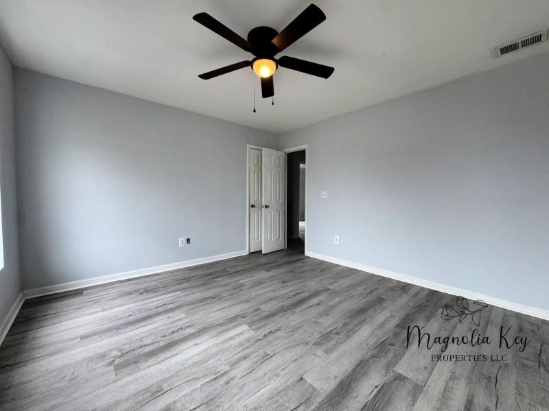 Building Photo - 4850 Southgate Pkwy