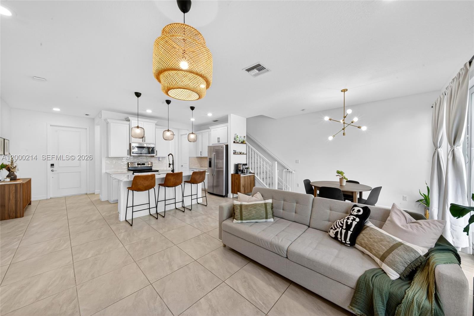 Building Photo - 4349 Veleiros Ave