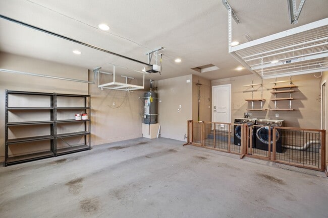 Building Photo - Beautiful home with Campbell schools