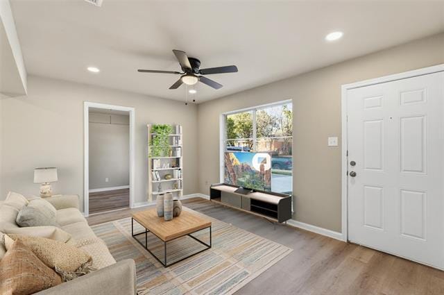 Building Photo - 1118 Richard Dr