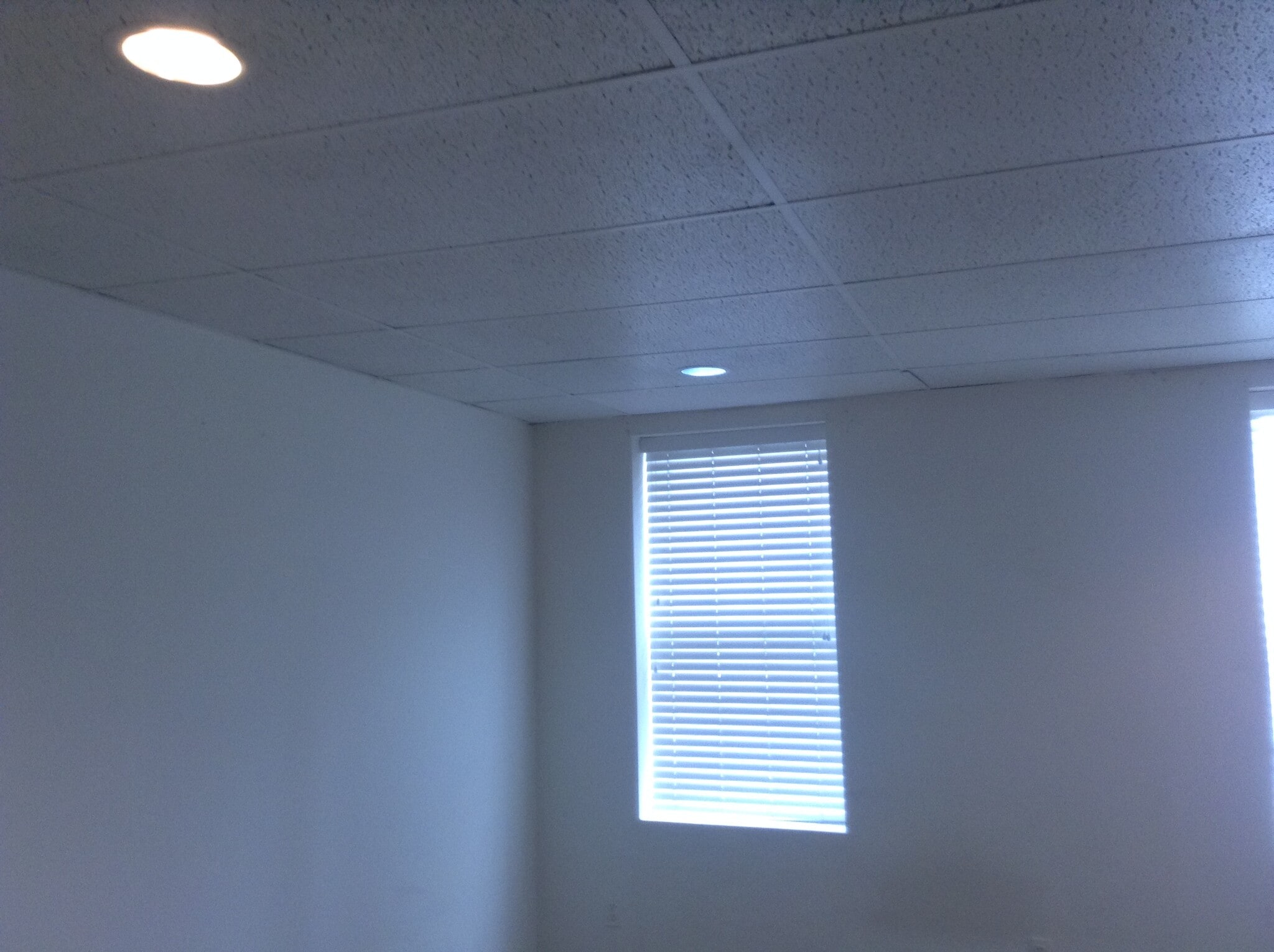 bed room - 1016 S Charles St