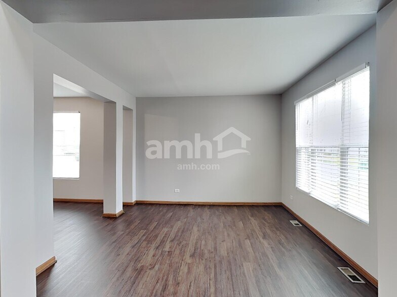 Building Photo - 6512 Fitzer Dr