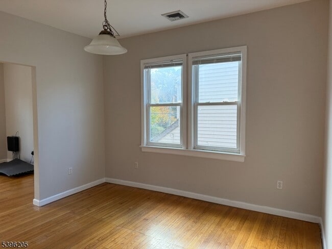 Building Photo - 507 Bloomfield Ave