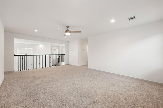 Building Photo - 29251 Pikes Peak Dr